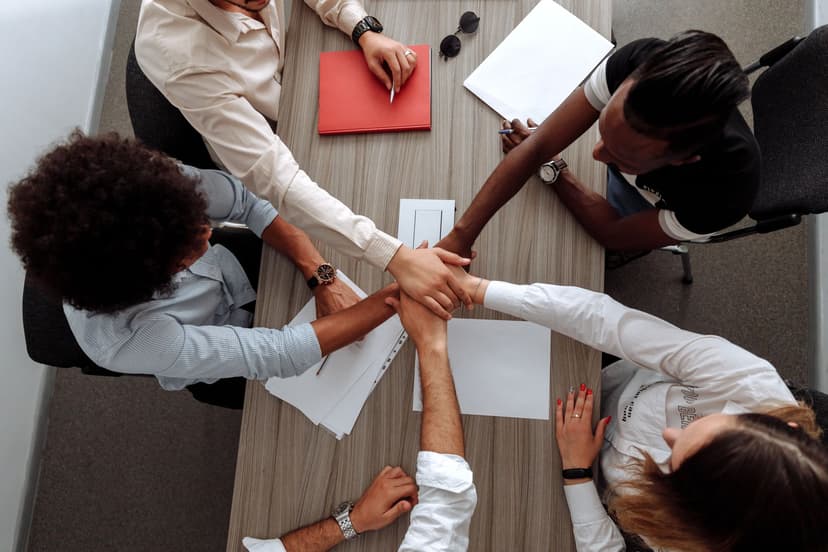 Building topical authority with AI: what most content teams get backwards